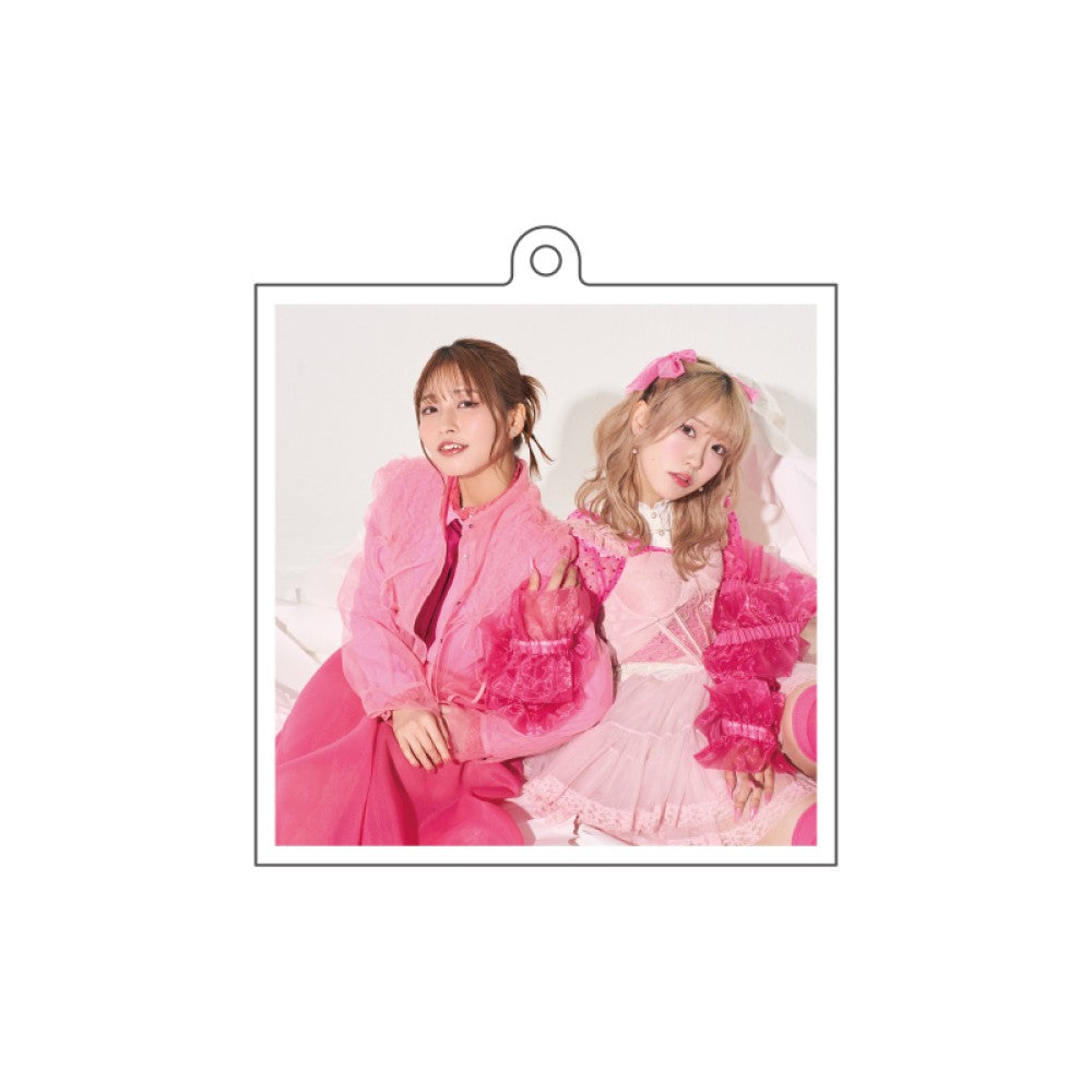 NO FRAME アクリルキーホルダー (ランダム全6種) – HIAN STORE